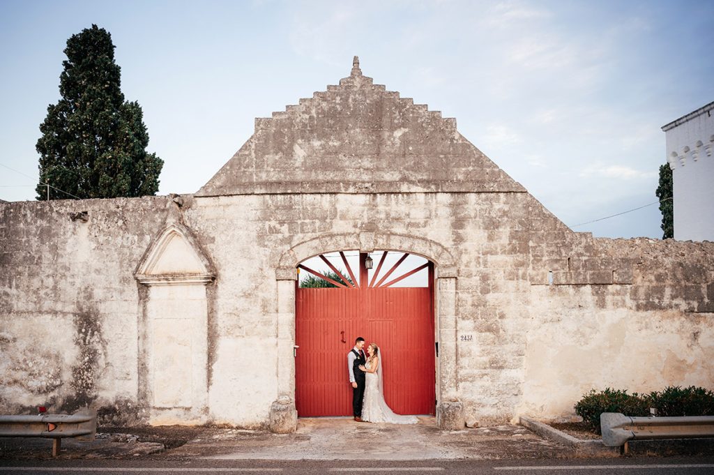 Apulia wedding photographer - Emiliano Russo - destination wedding photographer Italy