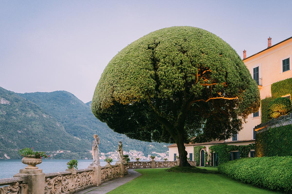 Wedding at Villa del Balbianello details