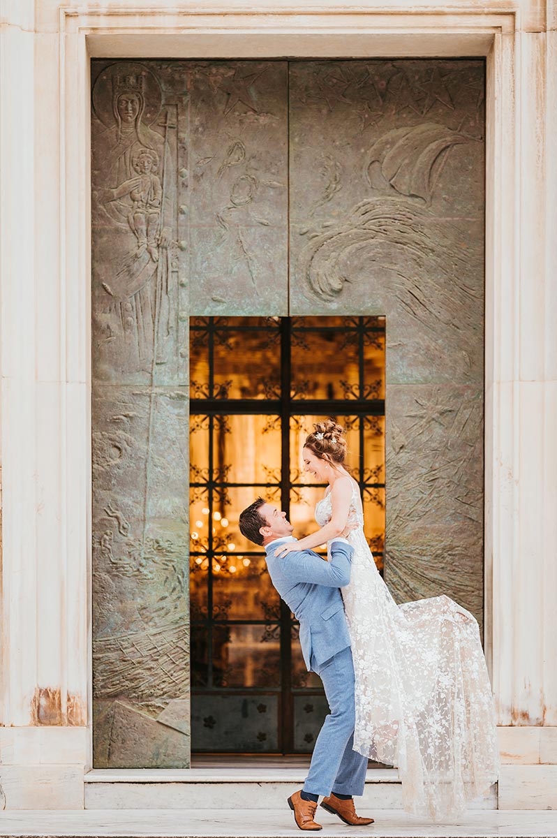 Catholic wedding | Emiliano Russo | intimate catholic wedding in positano 11 4 | Want to marry in the Church but not sure where to begin? We will show you that planning an intimate Catholic wedding in Positano is easy can be.