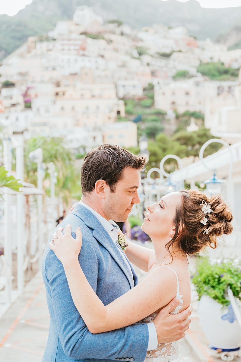 intimate catholic wedding in positano