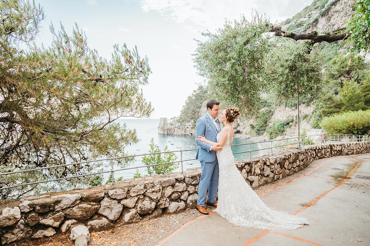 intimate catholic wedding in positano