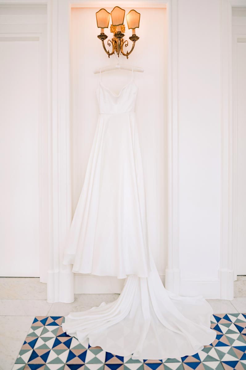 Hotel Caruso | Emiliano Russo | romantic wedding at belmond Hotel Caruso wedding details 22 | Experience a luxurious fairytale wedding at Belmond Hotel Caruso in Ravello, Italy. Plan the perfect romantic ceremony with stunning views.