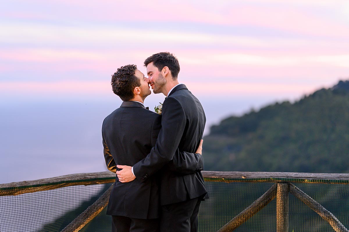 Intimate wedding at Palazzo Avino Ravello white walls