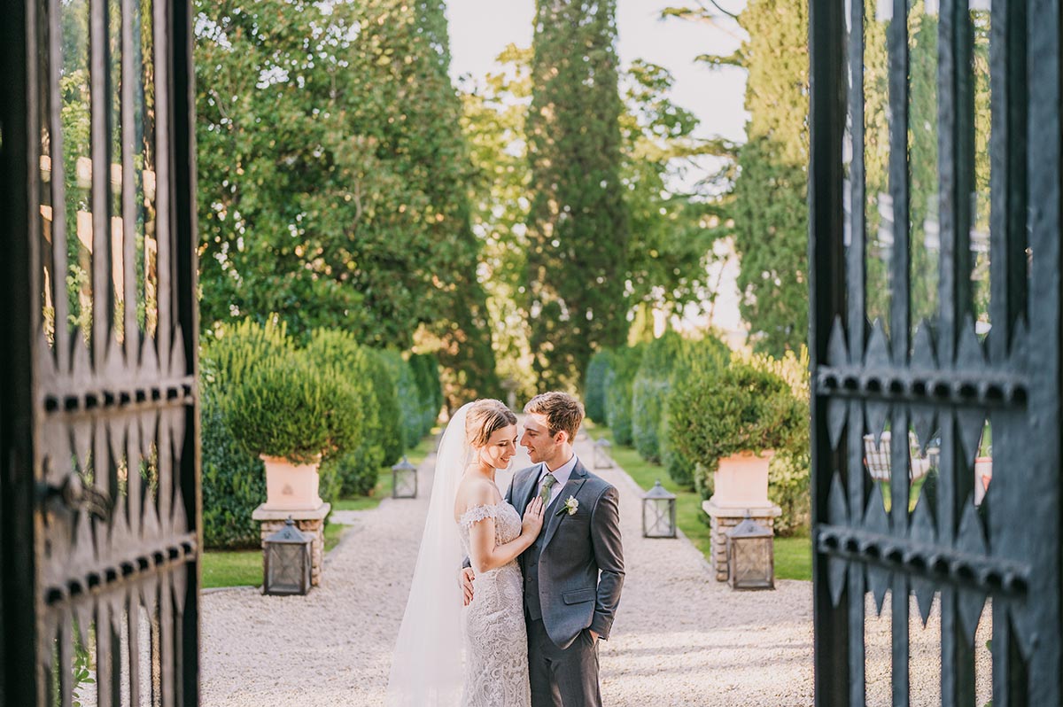 wedding in villa livia appia antica rome