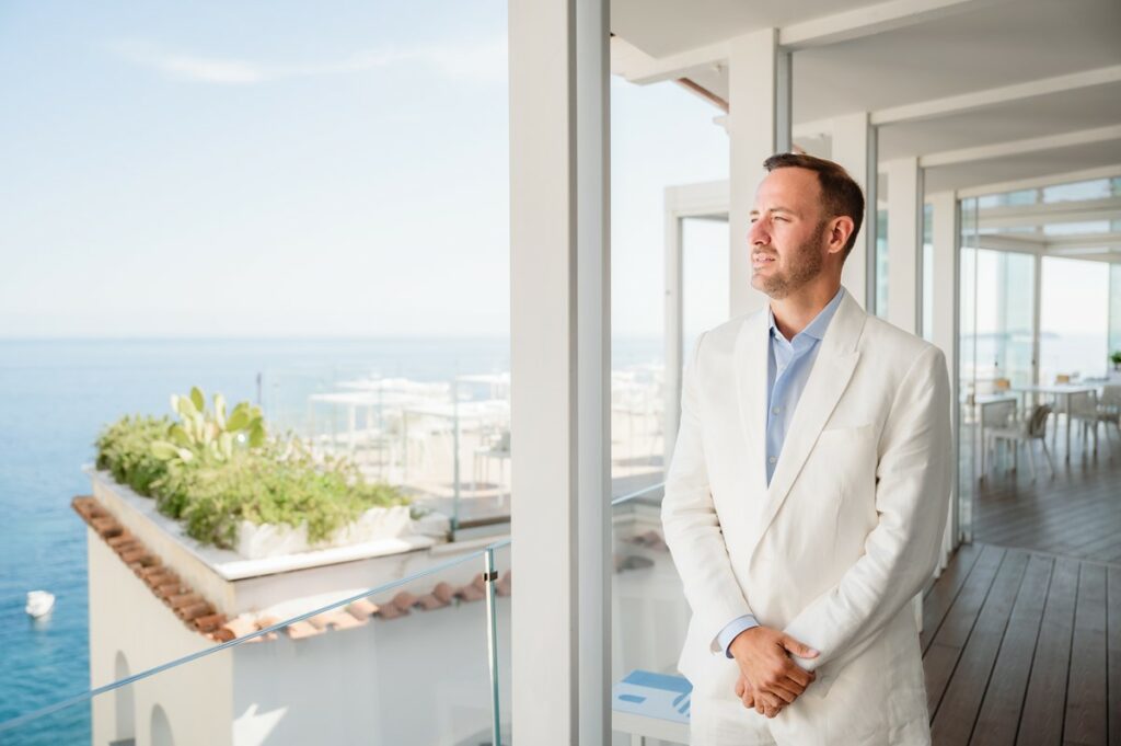 beach elopement in positano