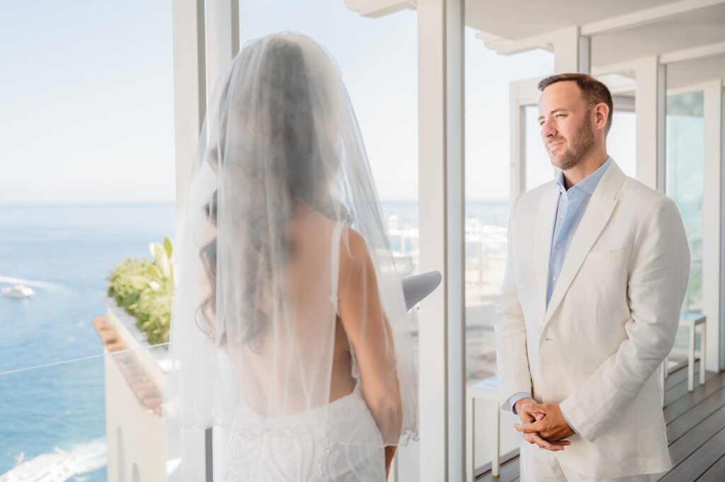 beach elopement in positano