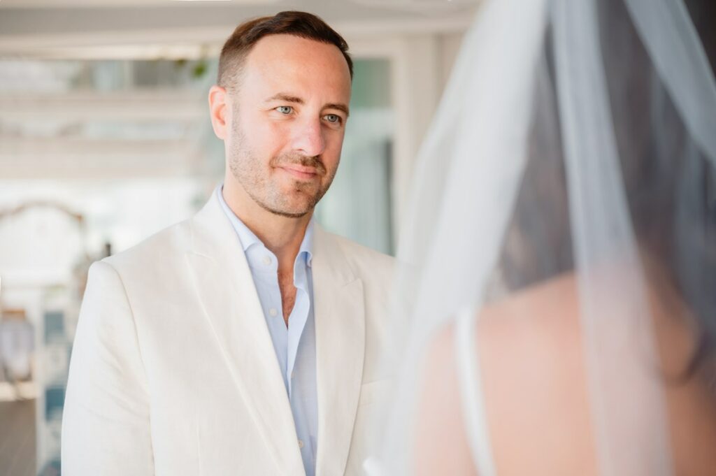 beach elopement in positano