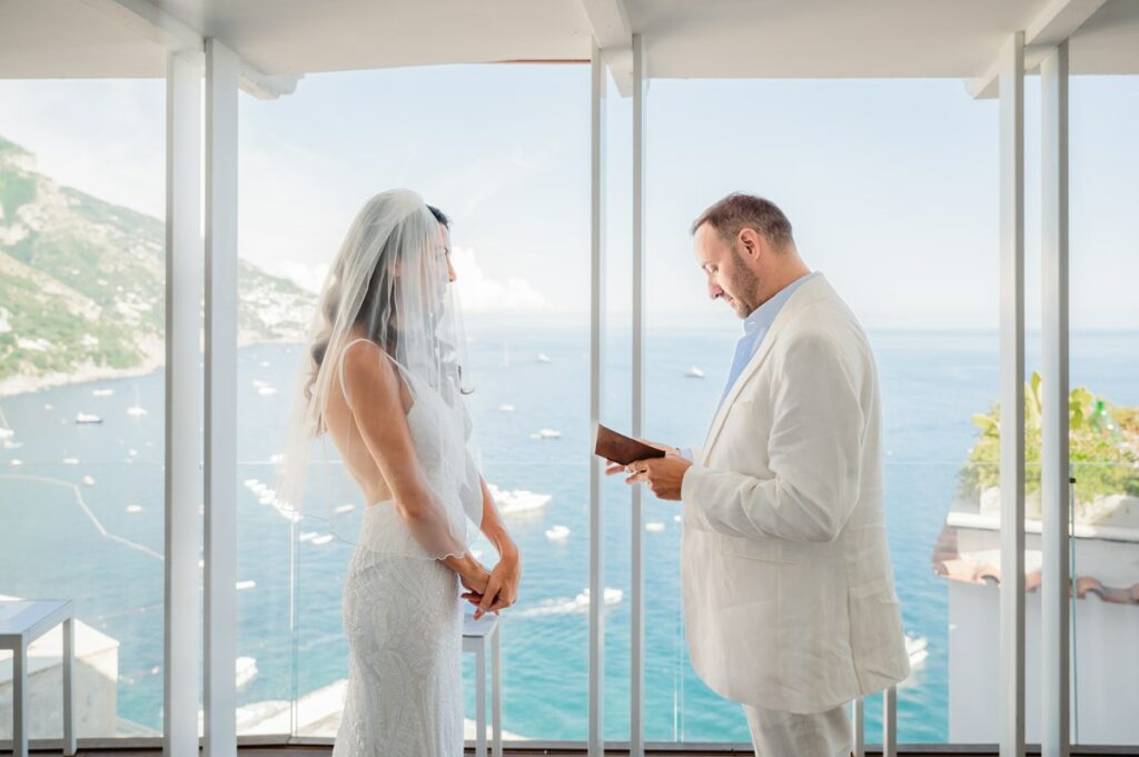 beach elopement in positano