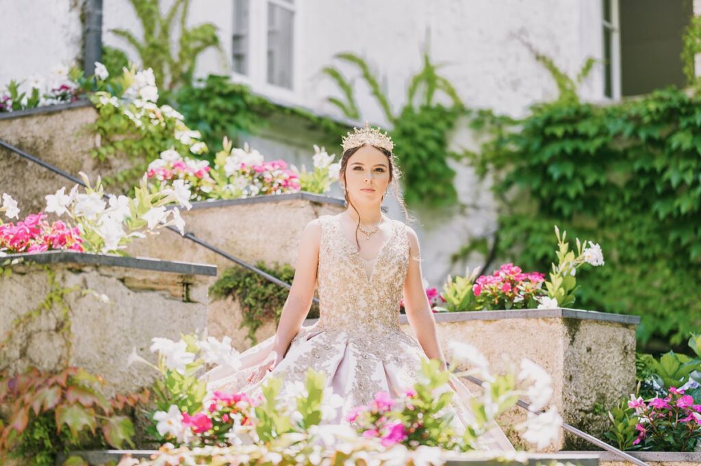 Amalfi Coast quinceañera photo shooting