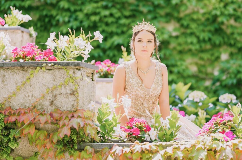 Amalfi Coast quinceañera photo shooting