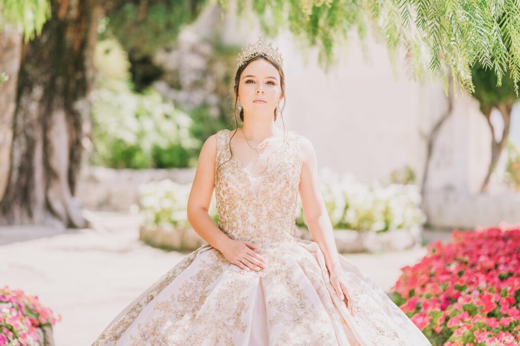 Amalfi Coast quinceañera photo shooting