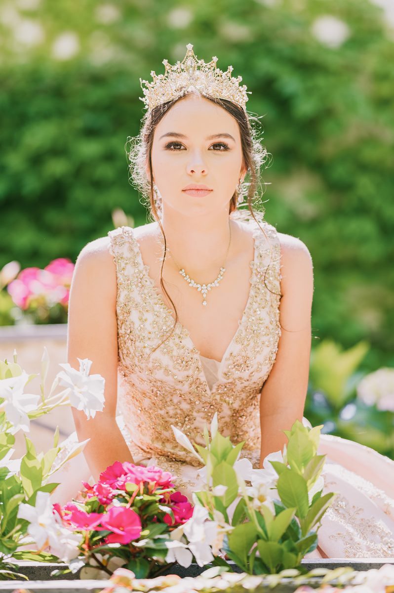 Amalfi Coast quinceañera photo shooting