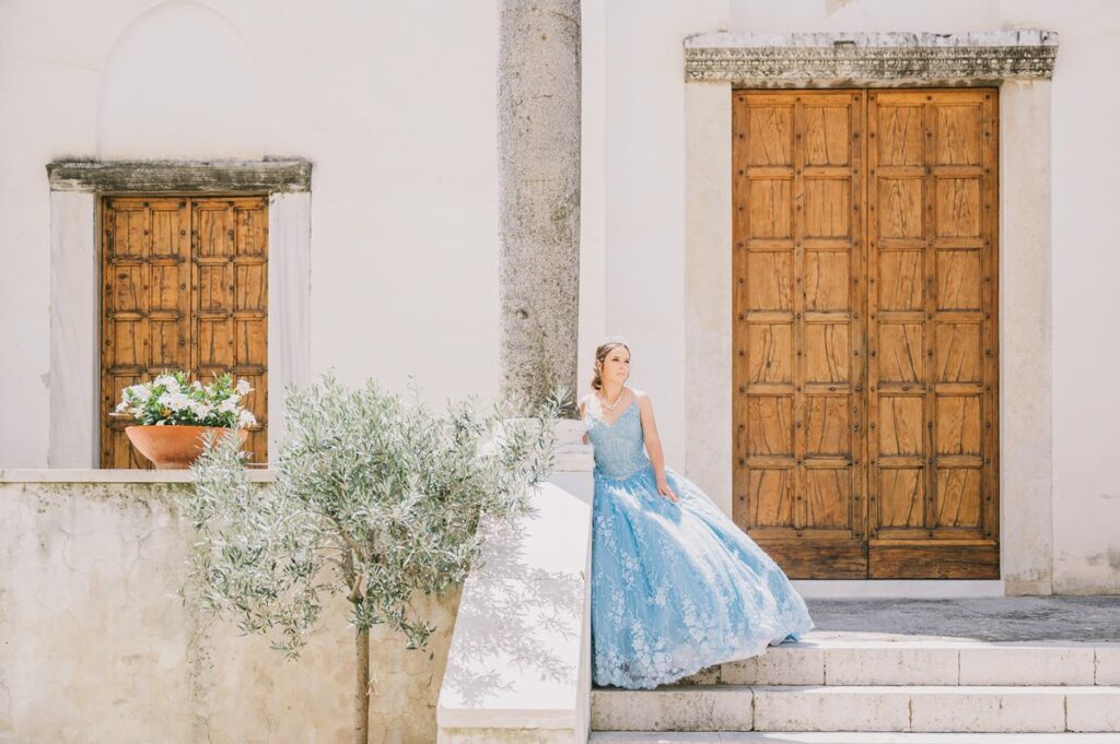 Amalfi Coast quinceañera photo shooting