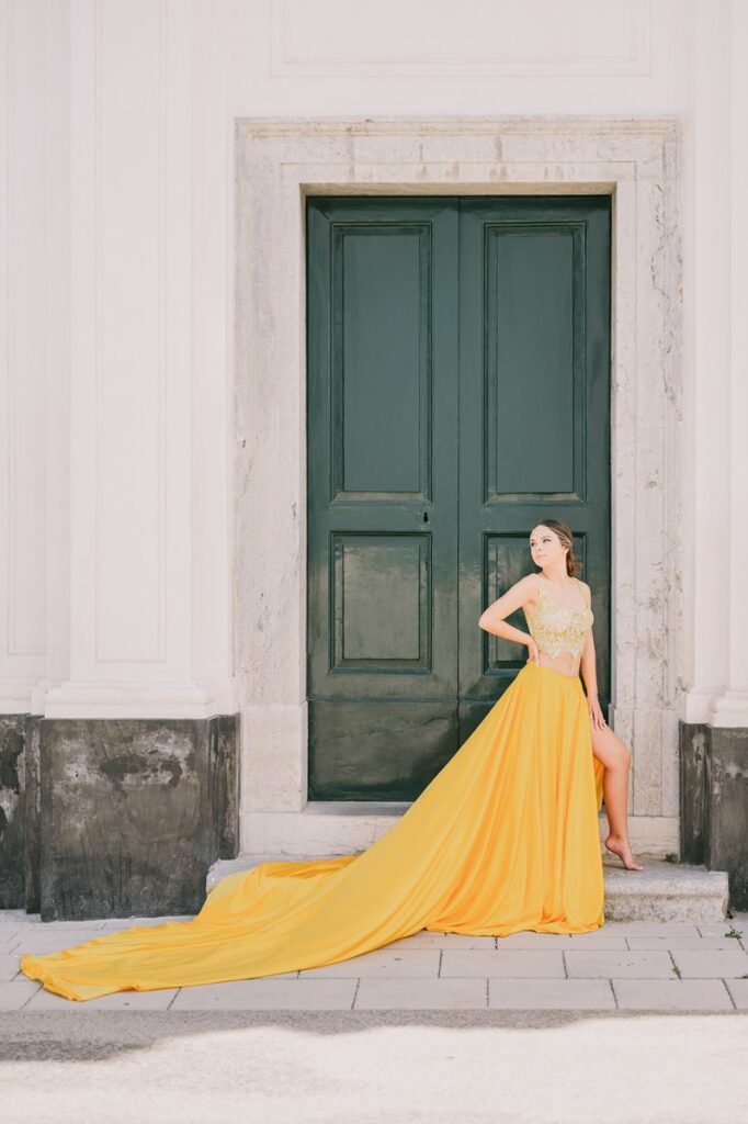 Amalfi Coast quinceañera photo shooting