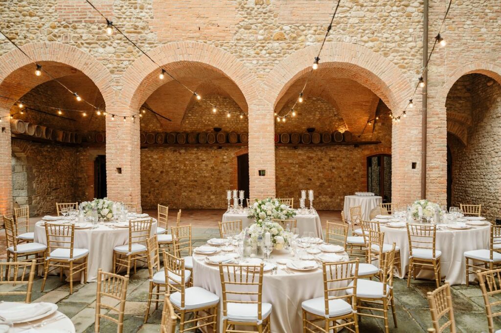 castello di bibbione tuscany wedding