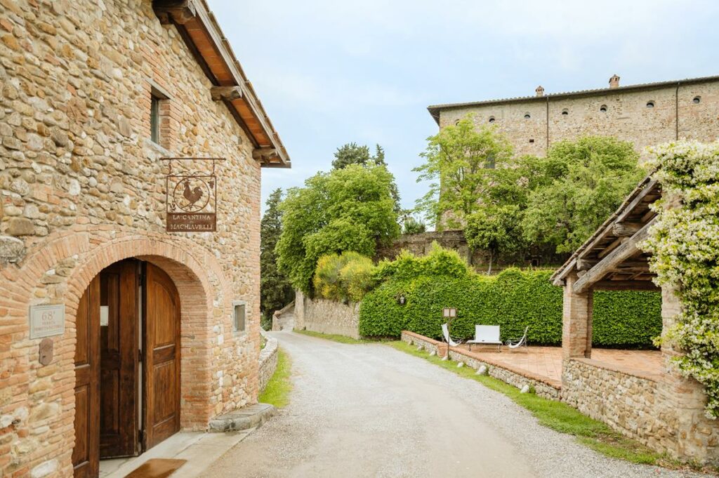 castello di bibbione tuscany wedding