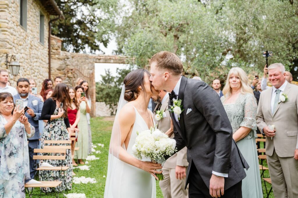 castello di bibbione tuscany wedding