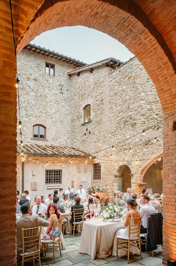 castello di bibbione tuscany wedding